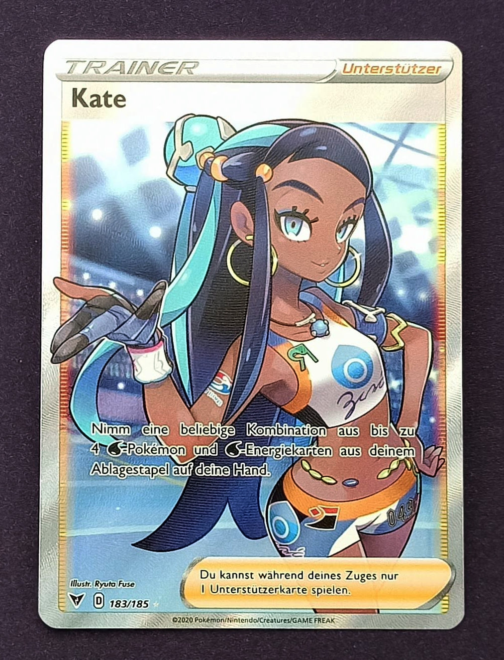 Pokemon Karte Kate 183/185 Ultra-Rare Full-Art Waifu Trainer - Deutsch