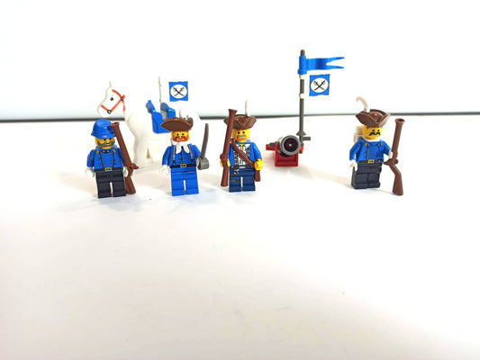 LEGO®  Sortiment 4 Kontinentalarmee Soldaten Minifiguren mit Zubehör - Peer Online Shop